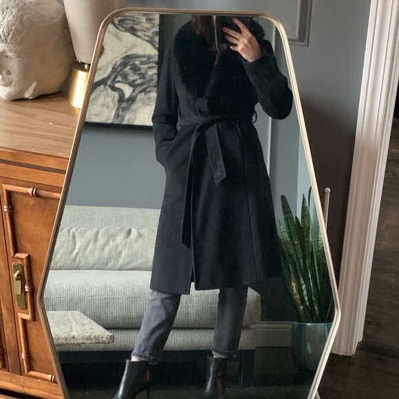 New Ellen Tracy Women's Black Fox Fur Coat - Picture 4 of 6